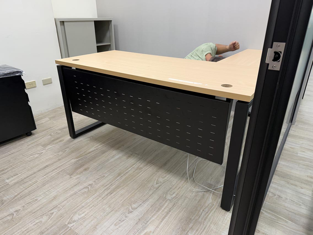 主管辦公桌-04